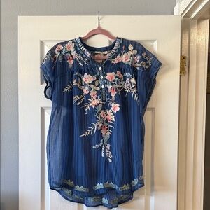 Paris Mues Navy Floral Embroidered Blouse